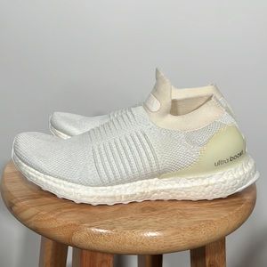 Adidas ultraboost laceless running shoes